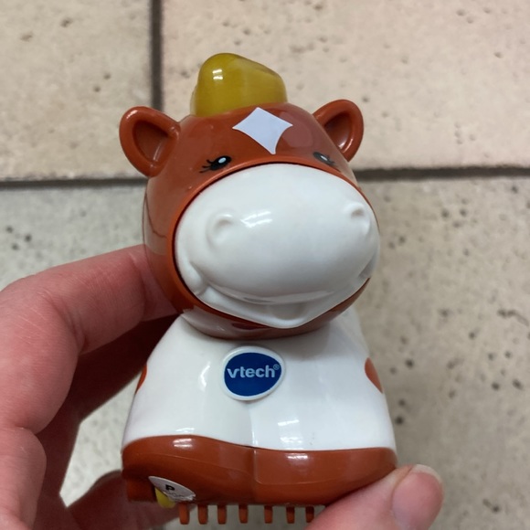 Vtech Gallop and Go Stable with horse - Picture 12 of 12